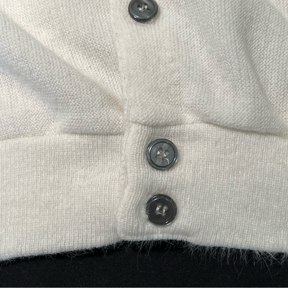 VINTAGE Button Down Cardigan Sweater - Eggshell White by CARMEL Made in USA - Picture 10 of 16